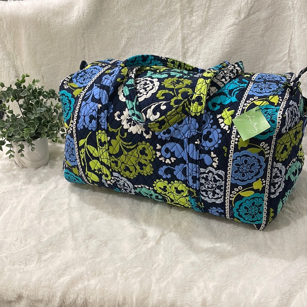 Disney Vera Bradley Duffle in Where’s Mickey - NWT Retired Design
